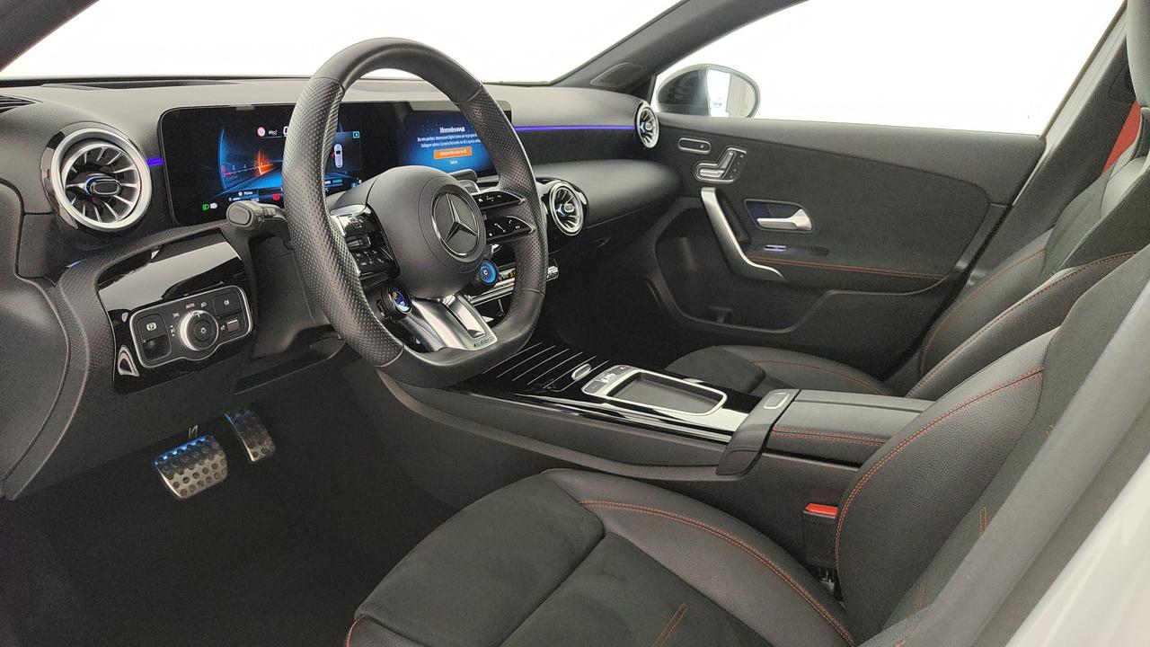 Mercedes-Benz Classe A - W177 2023 - A AMG 35 AMG Line Premium 4matic auto