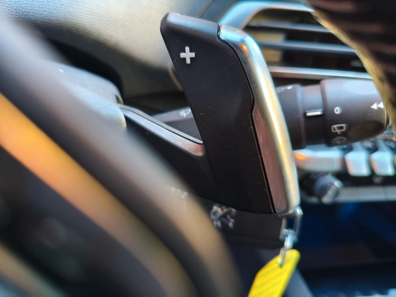 Peugeot 3008 BlueHDi 130 S&S EAT8 Business