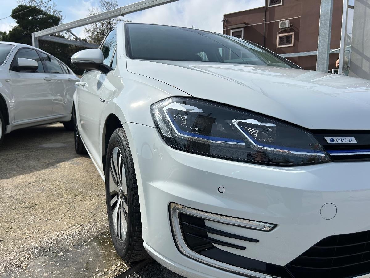 VOLKSWAGEN - e-Golf - 136 CV