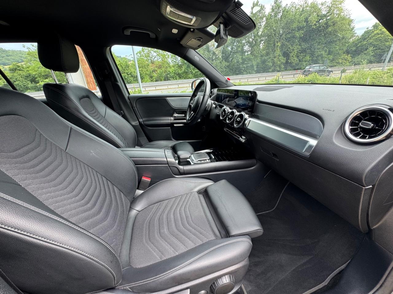 Mercedes-benz GLB 200 d Automatic Sport