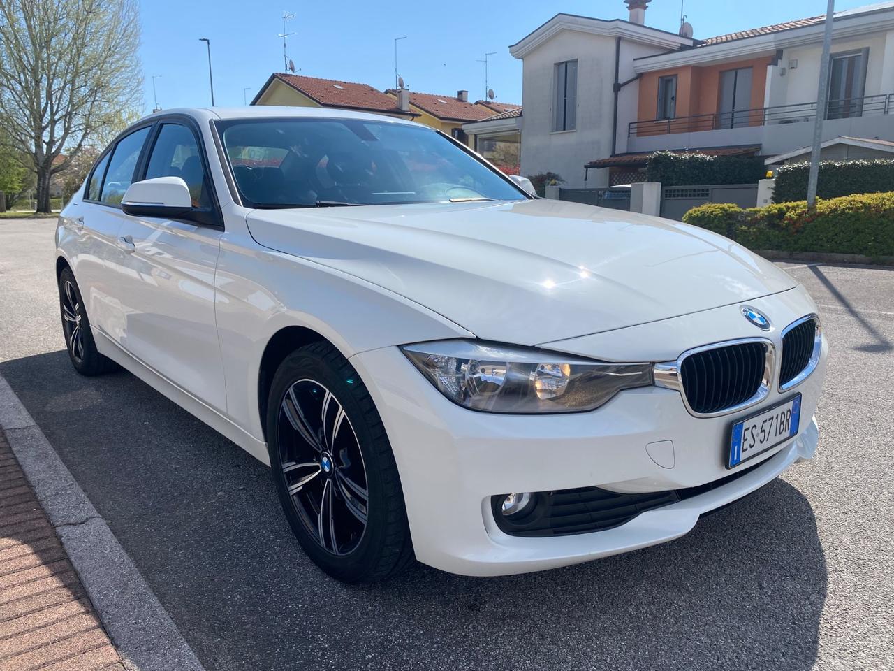Bmw 318 320d Luxury