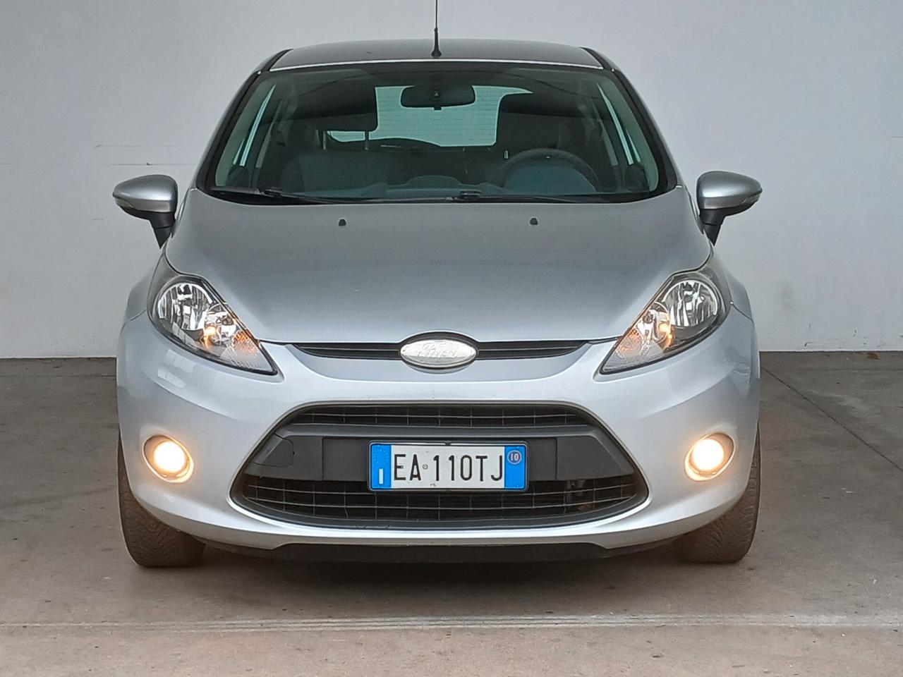 Ford Fiesta Titanium EURO 5 BENZINA