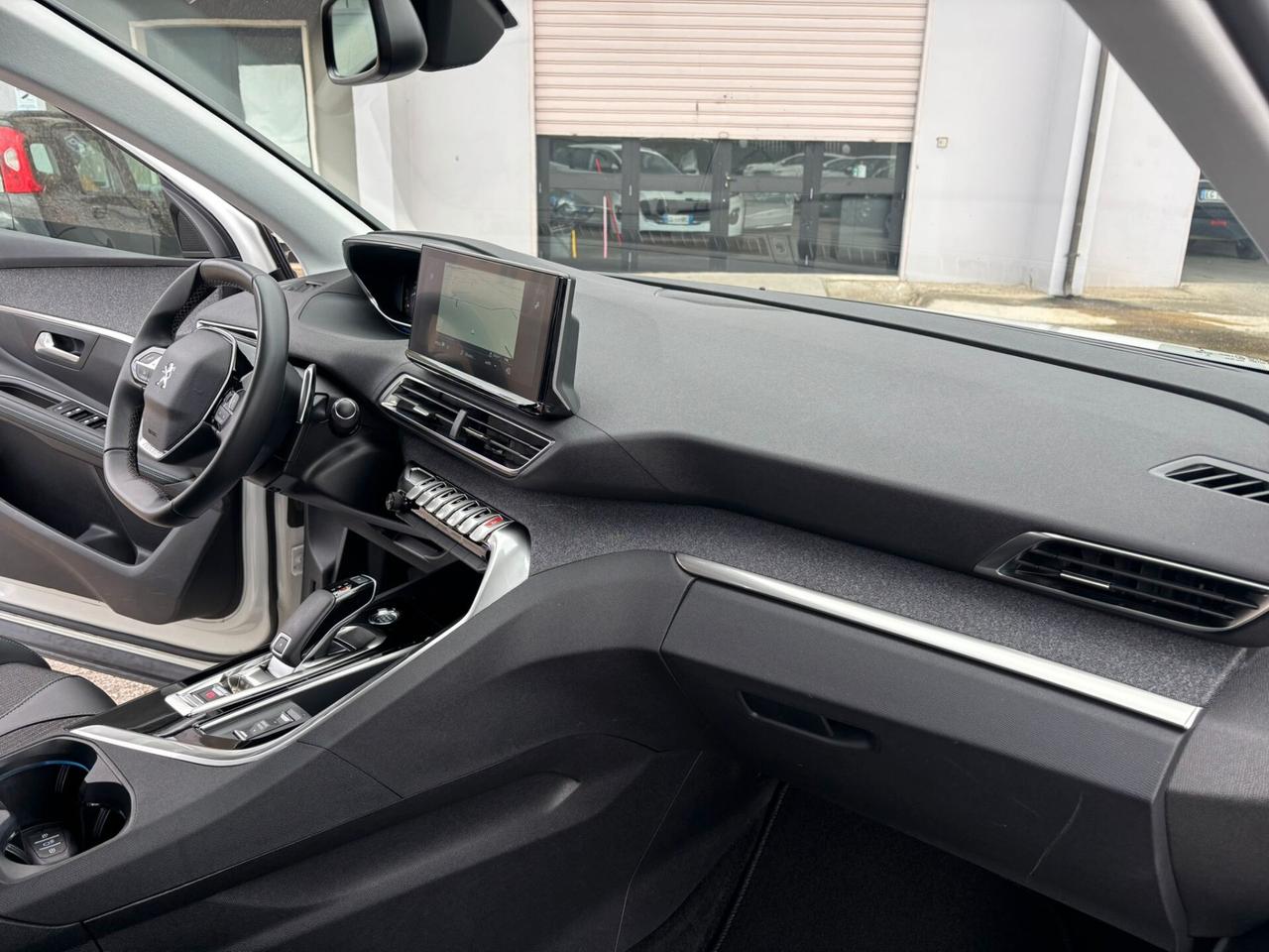 Peugeot 3008 BlueHDi 130 S&S EAT8 Allure 12/2020
