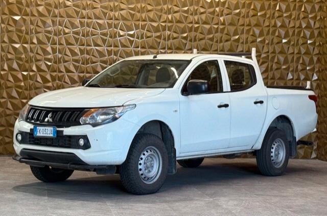 Mitsubishi L200 2.4 DI-D/154CV Double Cab Invite
