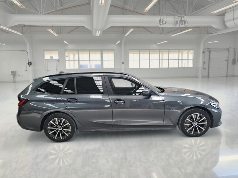 BMW 330 XDRIVE BUSINESS ADVANTAGE TOURING AUTO STATION WAGON