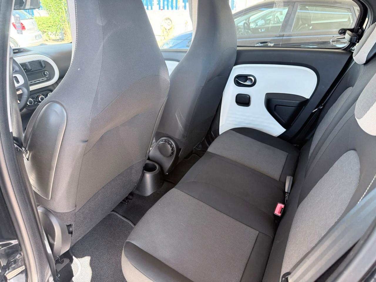 Renault Twingo 1.0 SCe Live