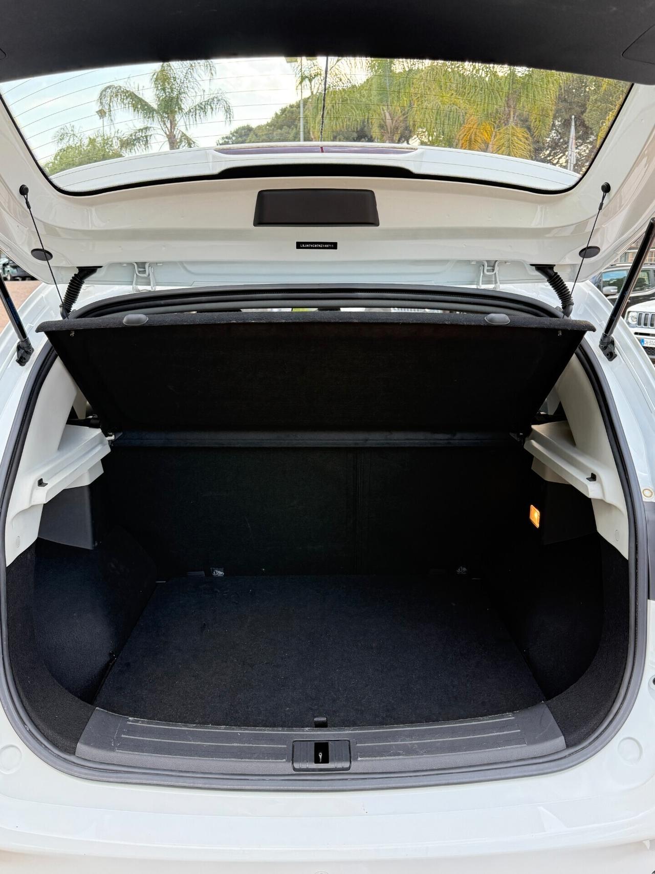Mg ZS 1.5 VTi-tech Comfort