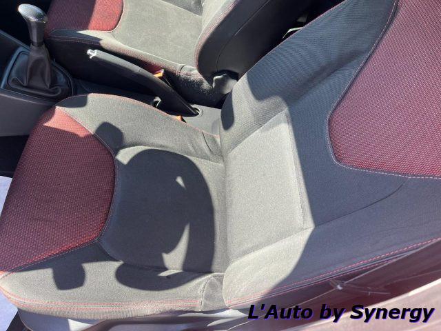 RENAULT Clio 1.5 dCi 8V 75CV 5 porte Wave