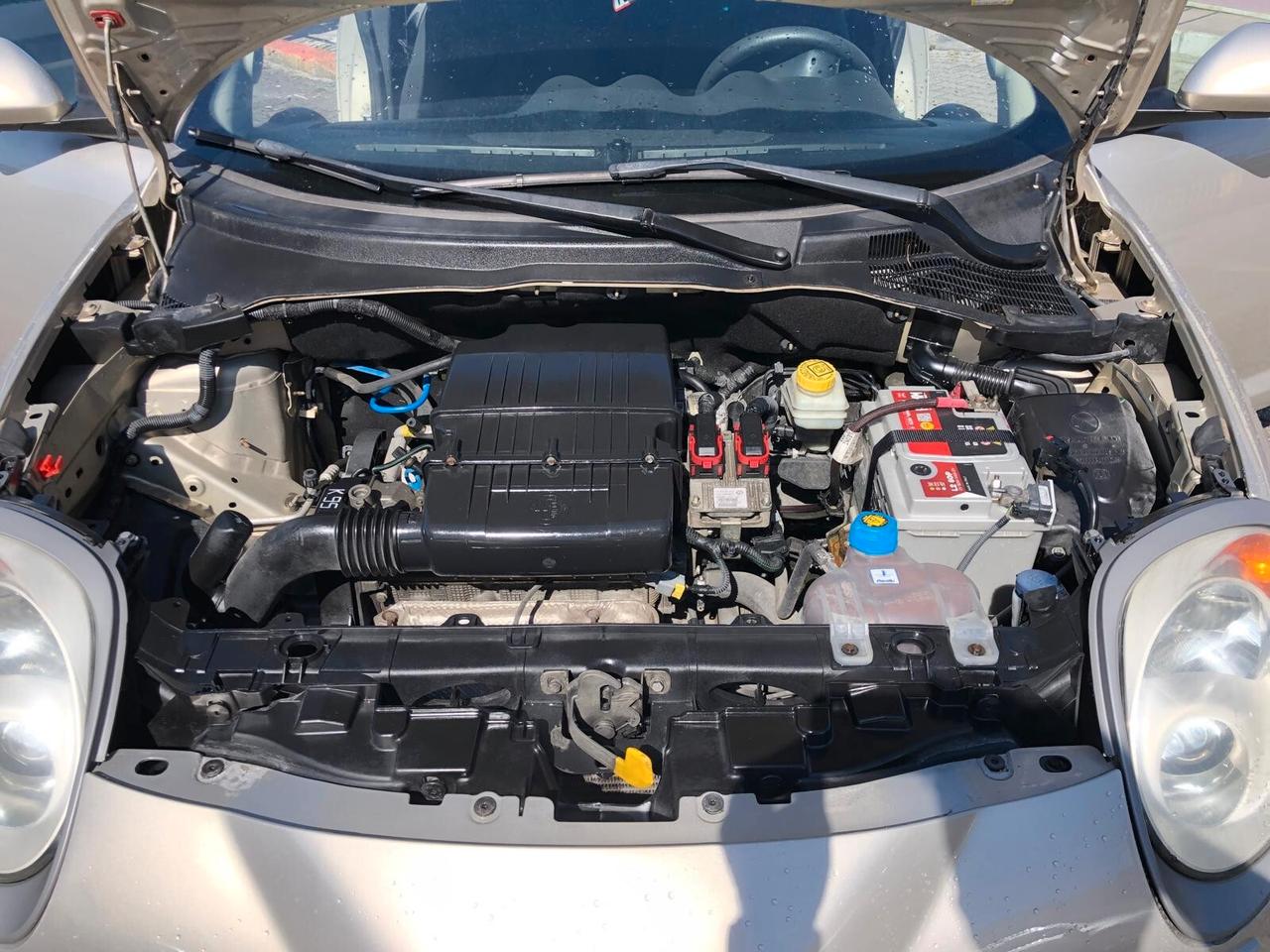 Alfa Romeo MiTo 1.4 8V ADATTA PER NEOPATENTATI CON GARANZIA 12 MESI E POSSIBILITA' DI ESTENSIONE FINO A 36 MESI!!!