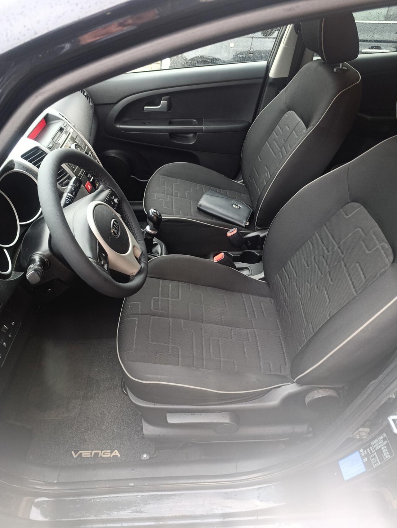 Kia Rio 1.4 CRDi WGT 5p. EX