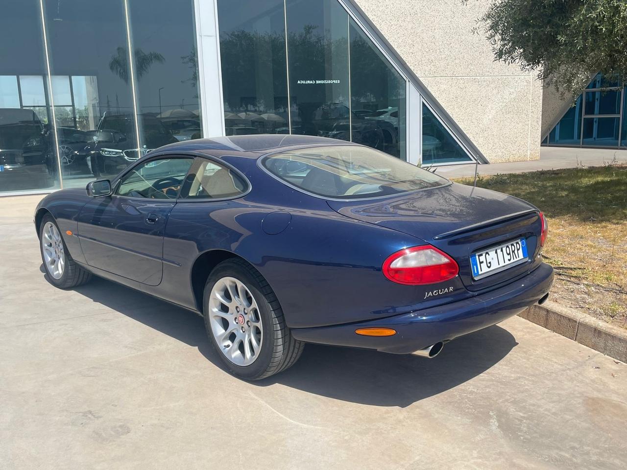 Jaguar XKR 4.0 363cv coupe