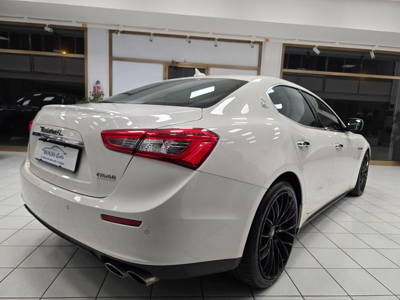 Maserati Ghibli V6 Diesel 250CV