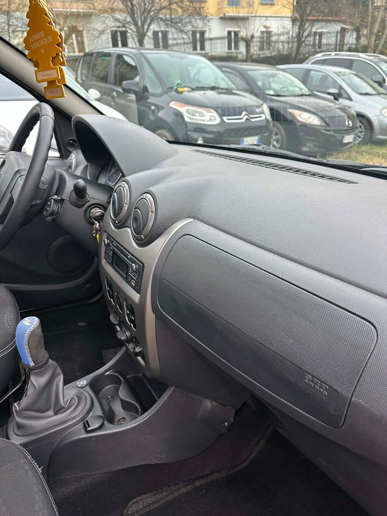 Dacia SANDERO STEPWAY 1.6 8V GPL 85CV NEOPAT KMCERT GARANZ