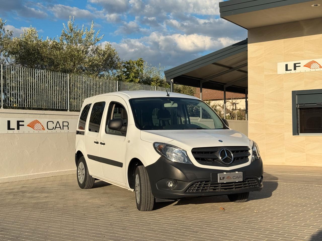 Mercedes-benz Citan 111 1.5 CDI Tourer (N1) autocarro 5 posti