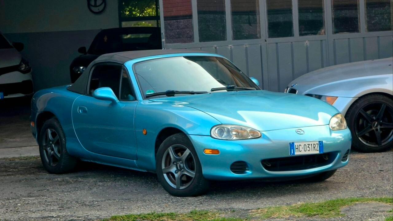 Mazda MX-5 1.6i 16V Rainbow