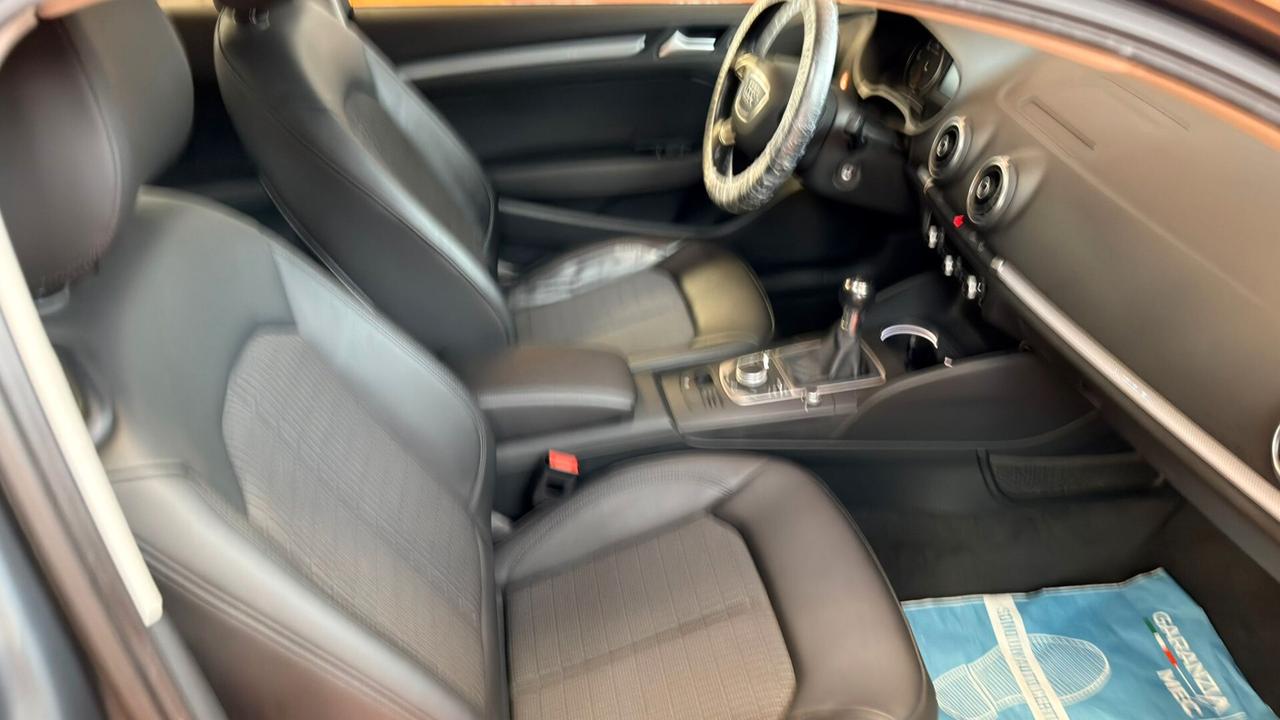 Audi A3 1.6 TDI clean diesel Attraction