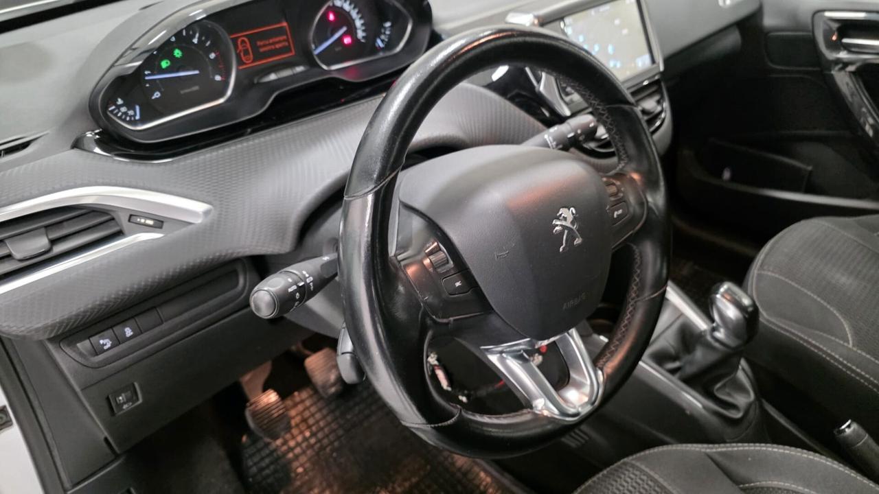 Peugeot 208 BlueHDi 75 5 porte Allure
