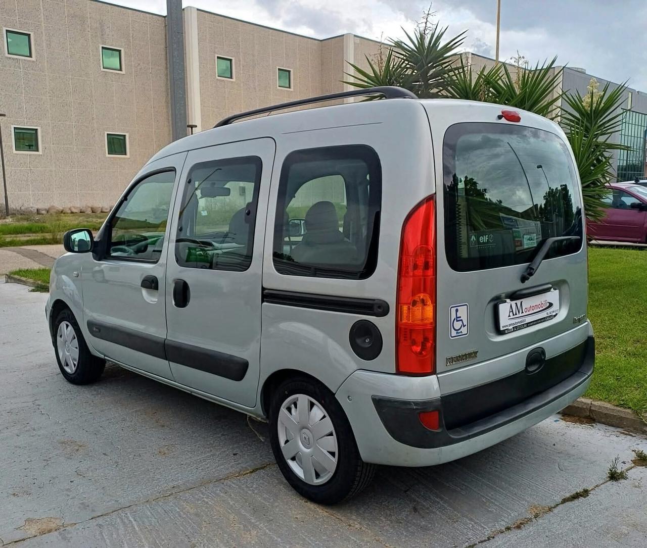 Renault Kangoo 1.2 75 CV *allestimento disabili