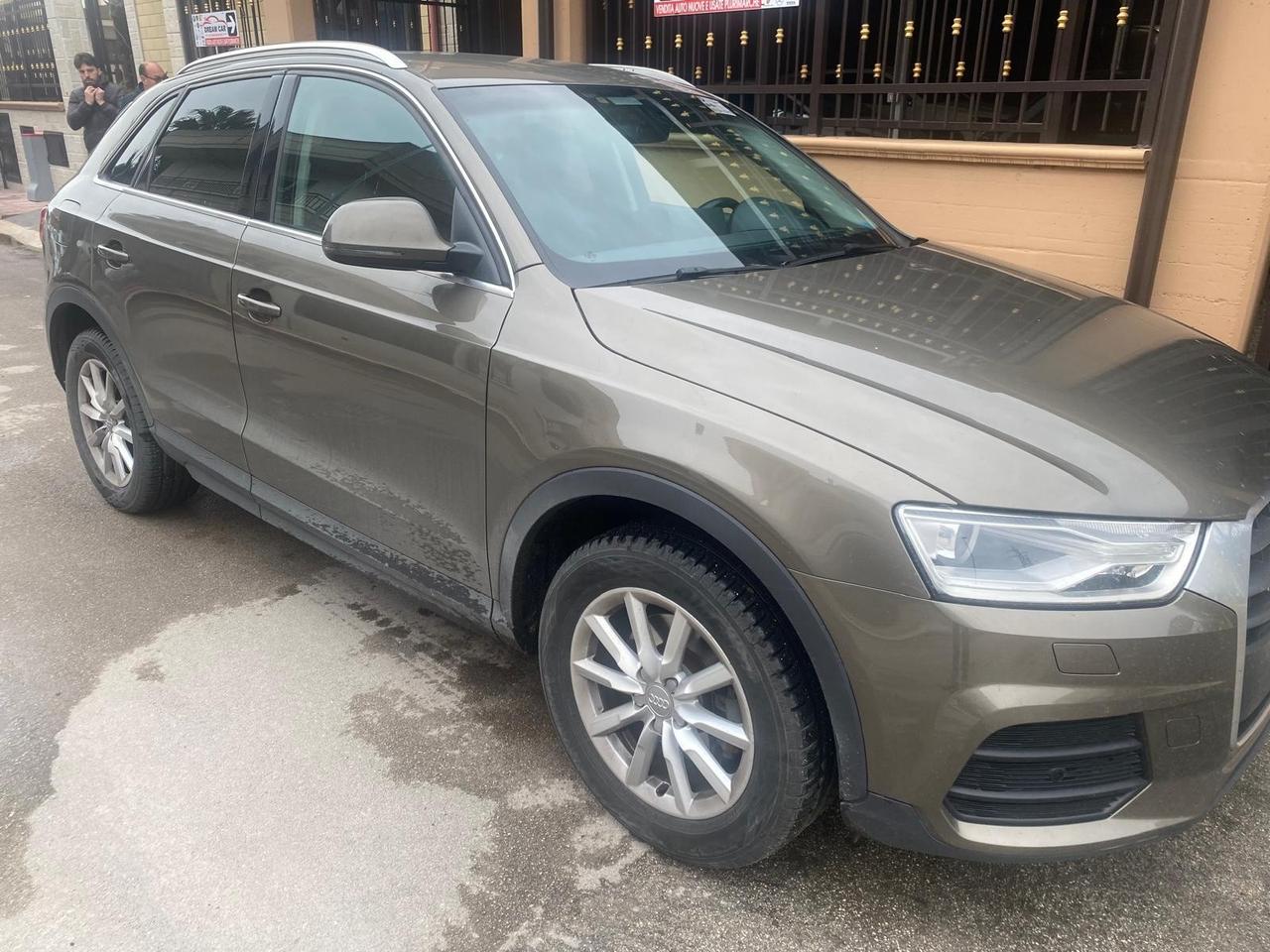 Audi Q3 2.0 TDI 150 CV quattro S tronic Sport