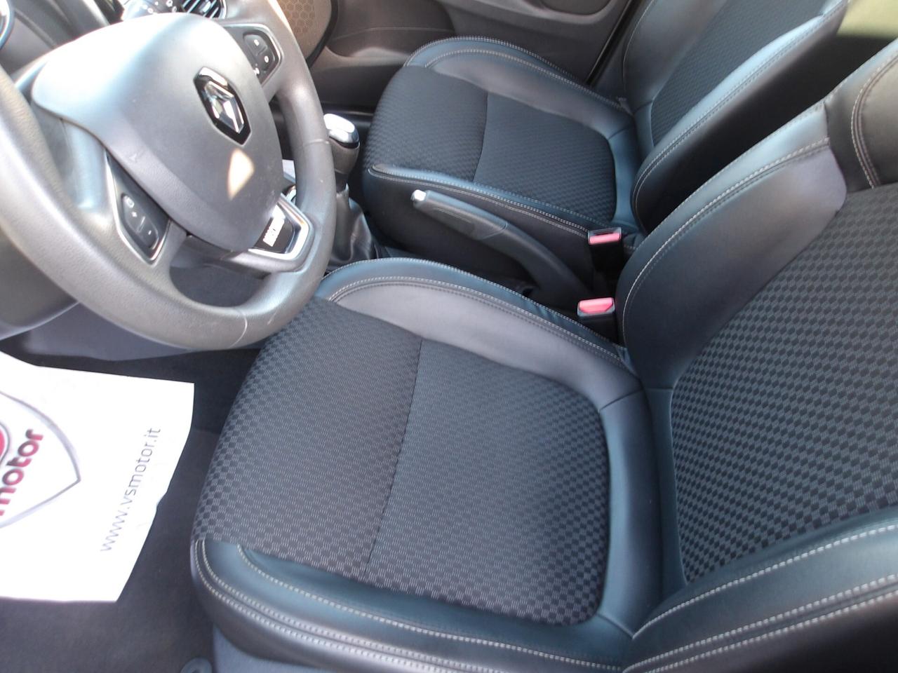 RENAULT CLIO 0.9 B/GPL(CASA MADRE)-MOSCHINO