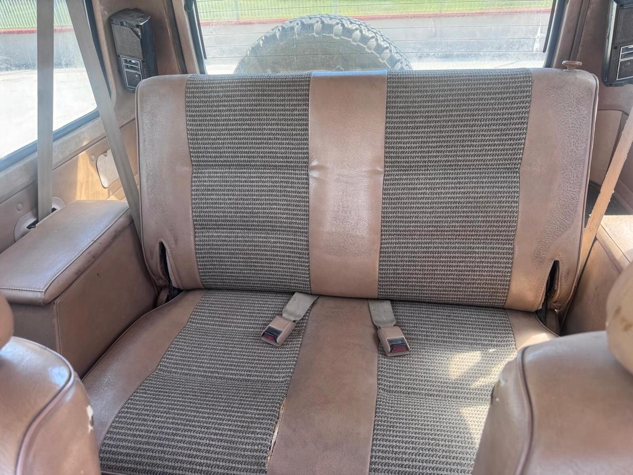 Mitsubishi Pajero 2.5 TD Metal-top DL