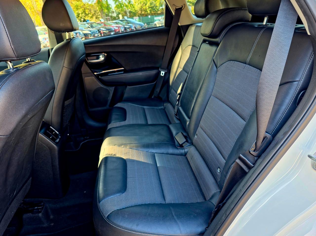 Kia Niro 1.6 GDi DCT HEV Energy 2018-E6B Automatico Ibrida Benzina