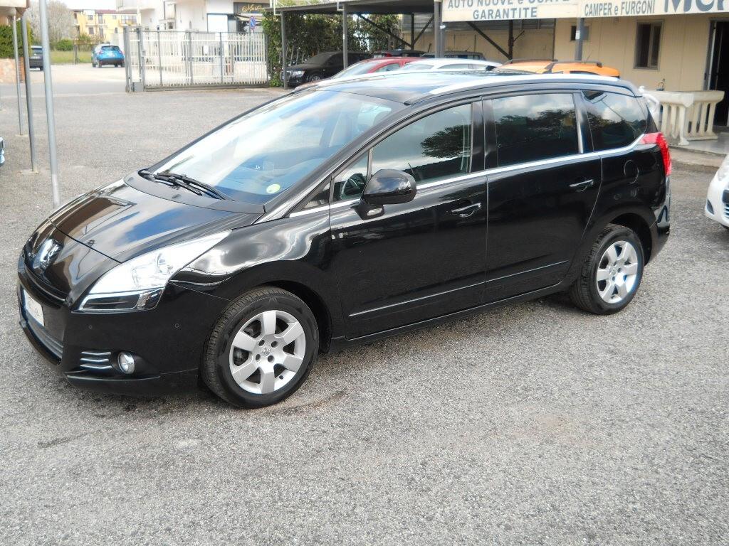 Peugeot 5008 1.6 HDi 115CV Allure