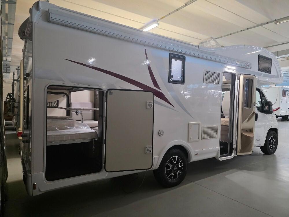 CAMPER MCLOUIS GLAMYS 823