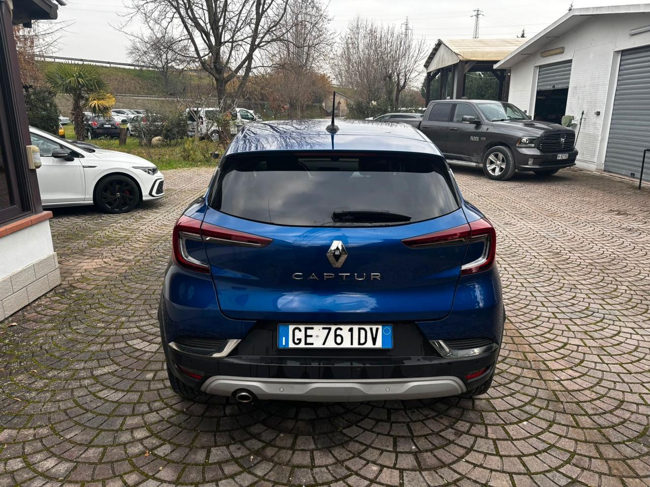 Renault Captur TCe 12V 100 CV GPL IDONEA PER NEOPATENTATI BELLISSIMA COME NUOVA UNIPROPRIETARIA