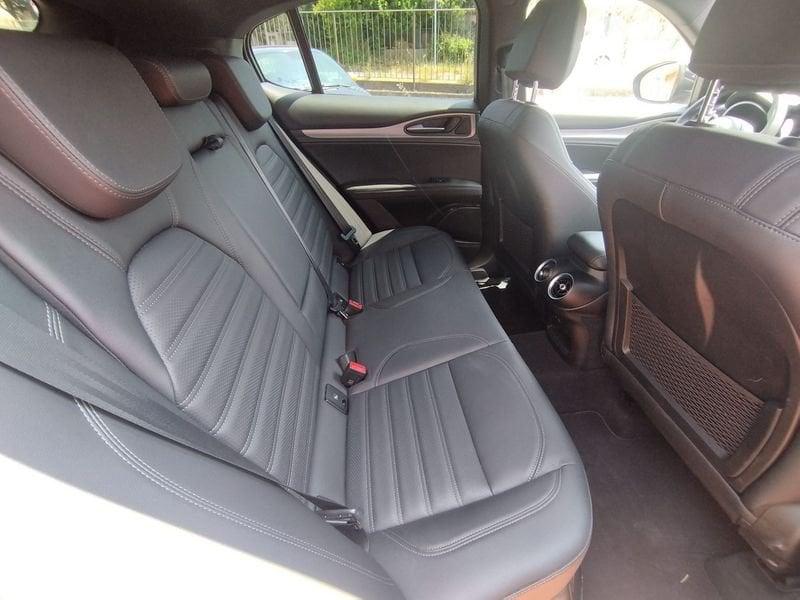 Alfa Romeo Stelvio 2.2 Turbodiesel 210 CV AT8 Q4 Veloce