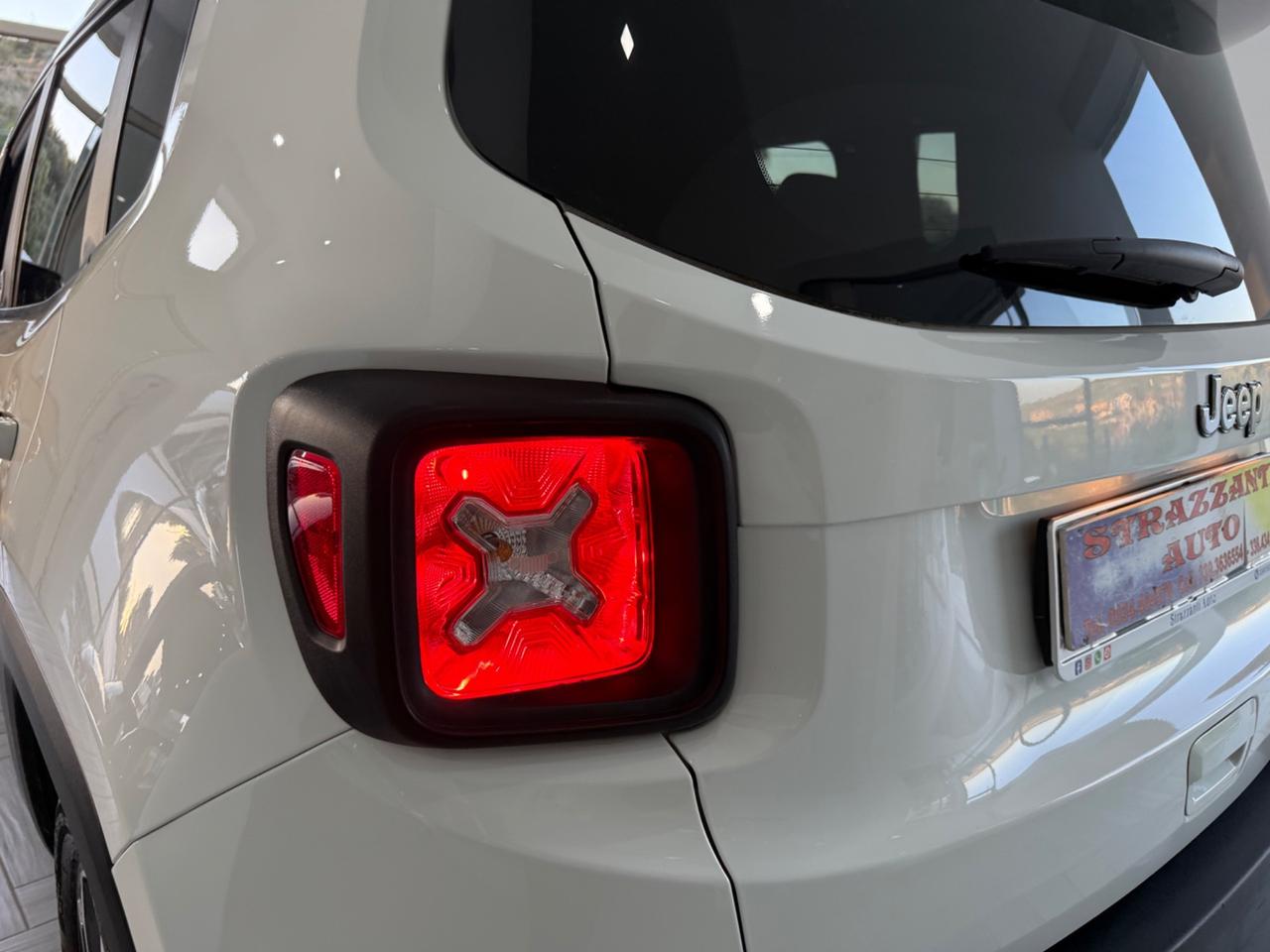 Jeep Renegade 1.6MJT QUICKSILVER SPECIAL EDITION2021