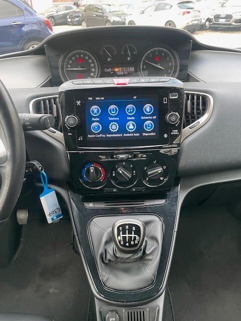 Lancia Ypsilon 1.0 5 porte S&S Hybrid Gold Garanzia 12M Prezzo vero!!!!!