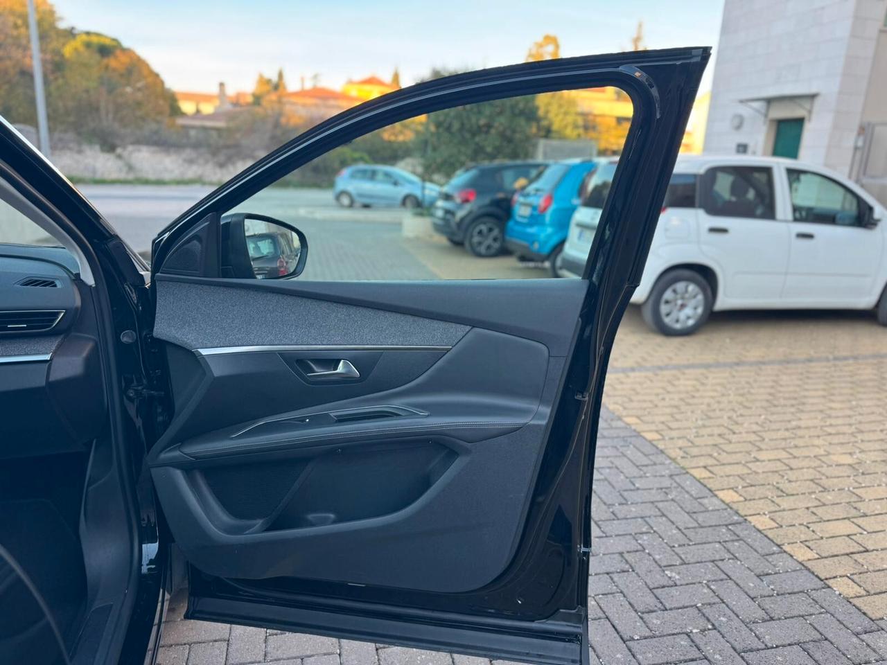 PEGEOUT 3008 1.5 BLUEHDI 130 CV ALLURE,TETTO,FULL