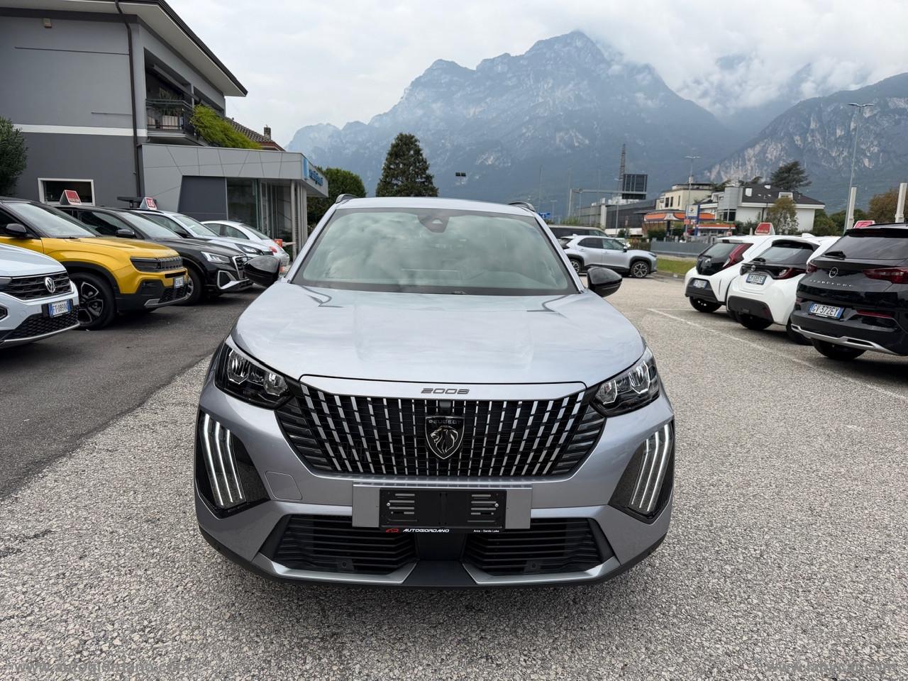 PEUGEOT 2008 Hybrid 136 e-DCS6 Allure