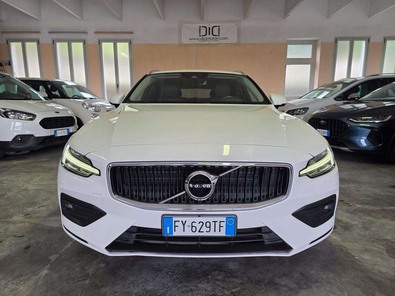 Volvo V60 D4 Geartronic gancio traino, uniproprietario, €6D