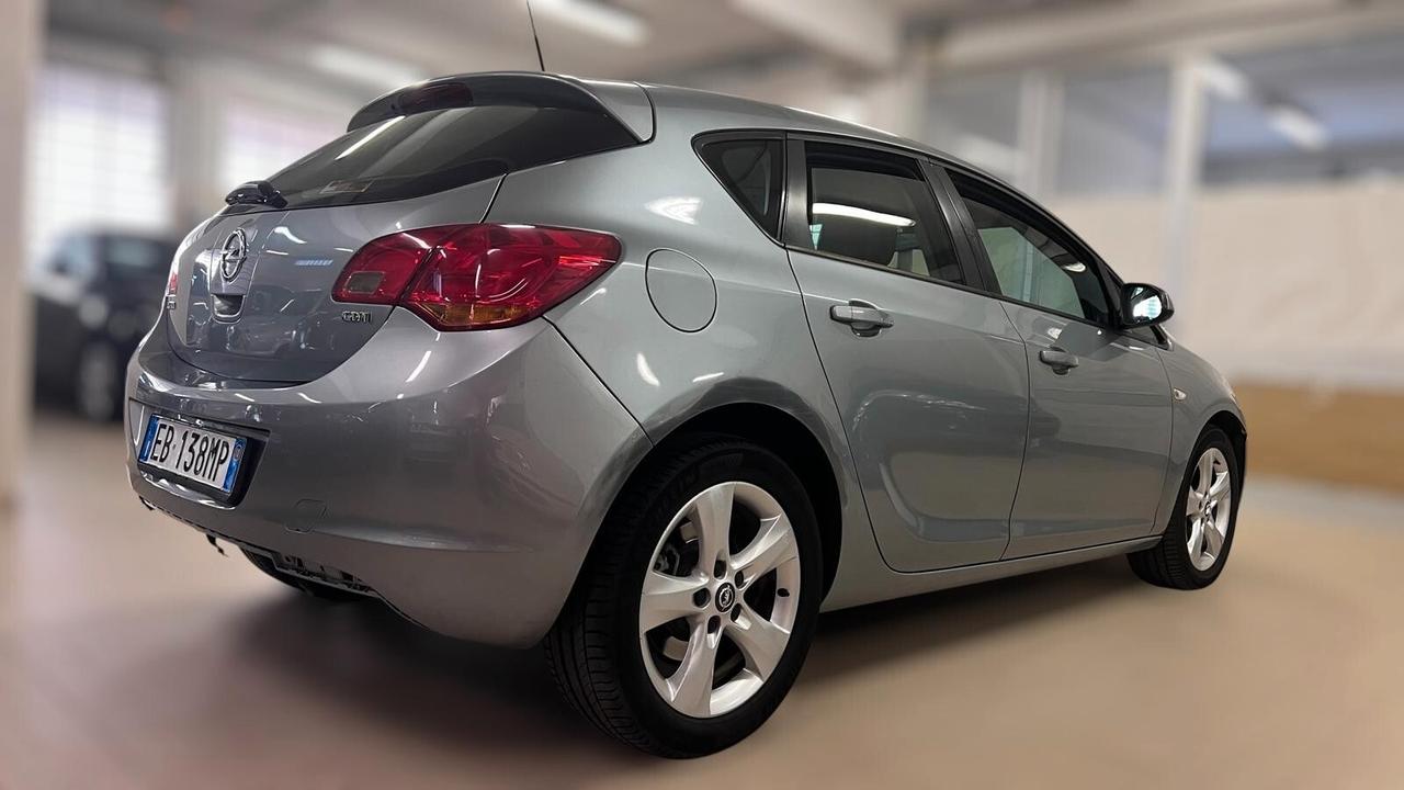 Opel Astra 1.7 CDTI 110CV 5 porte Elective Cosmo