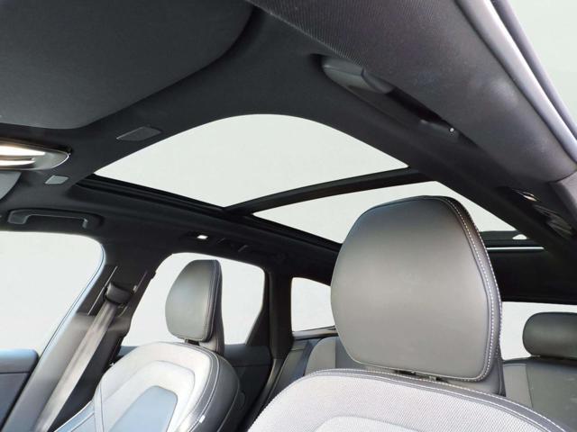 VOLVO XC60 T6 Plug-in hybrid AWD automatico Plus Dark