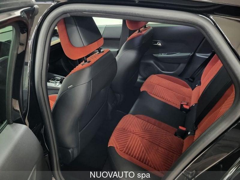 Lancia Ypsilon Hybrid e-DCT LX