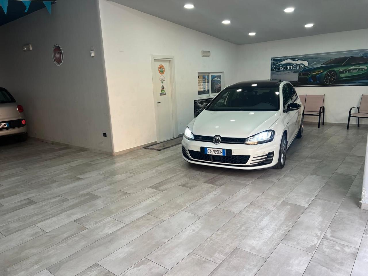 Volkswagen Golf GTD 2.0 TDI DSG 5p. BlueMotion Technology