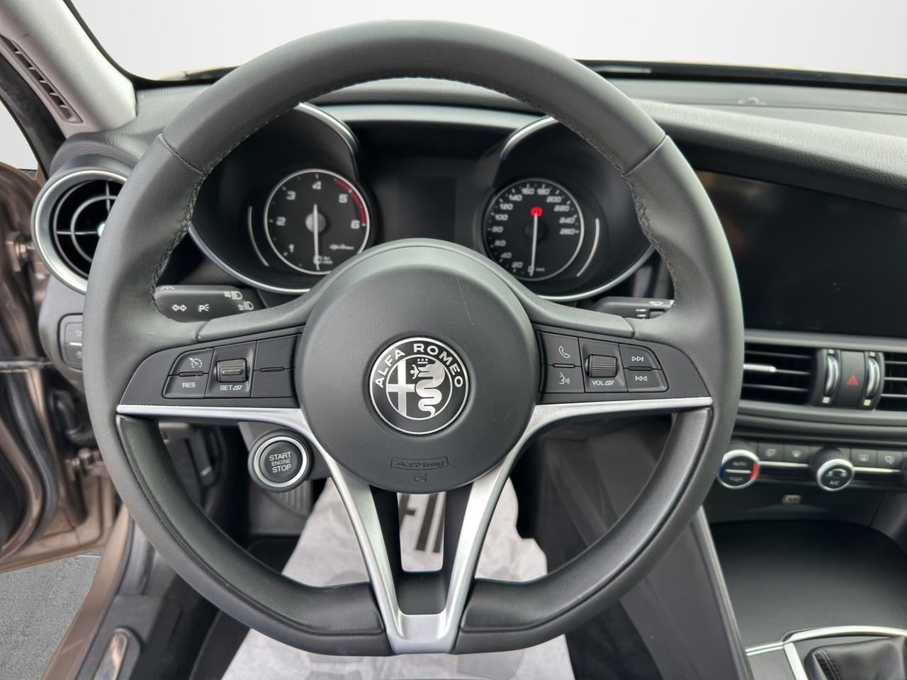 Alfa Romeo Giulia 2.2 TD 180 Cv. Super