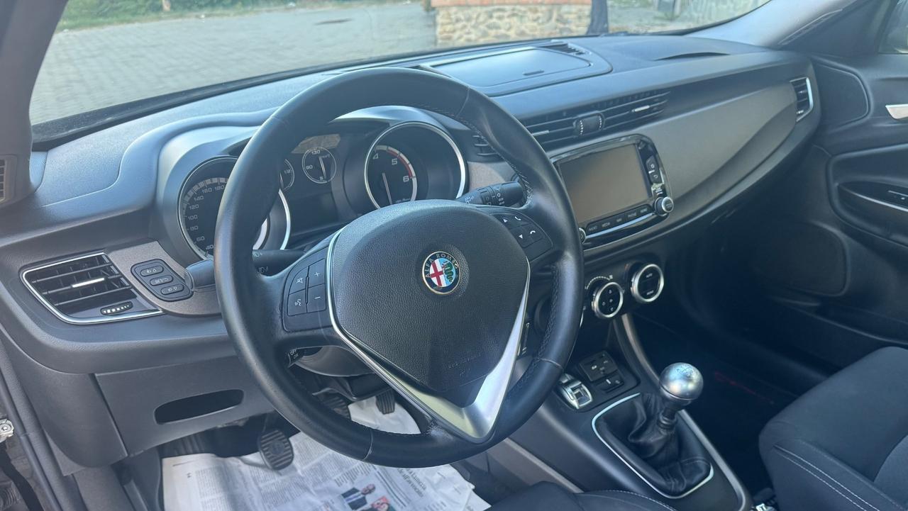 Alfa Romeo Giulietta 1.6 JTDm-2 105Cv 2014