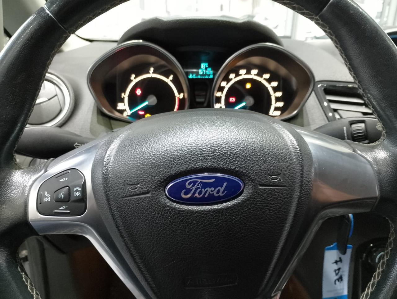 Ford Fiesta 1.5 TDCi 75CV 5 porte Titanium