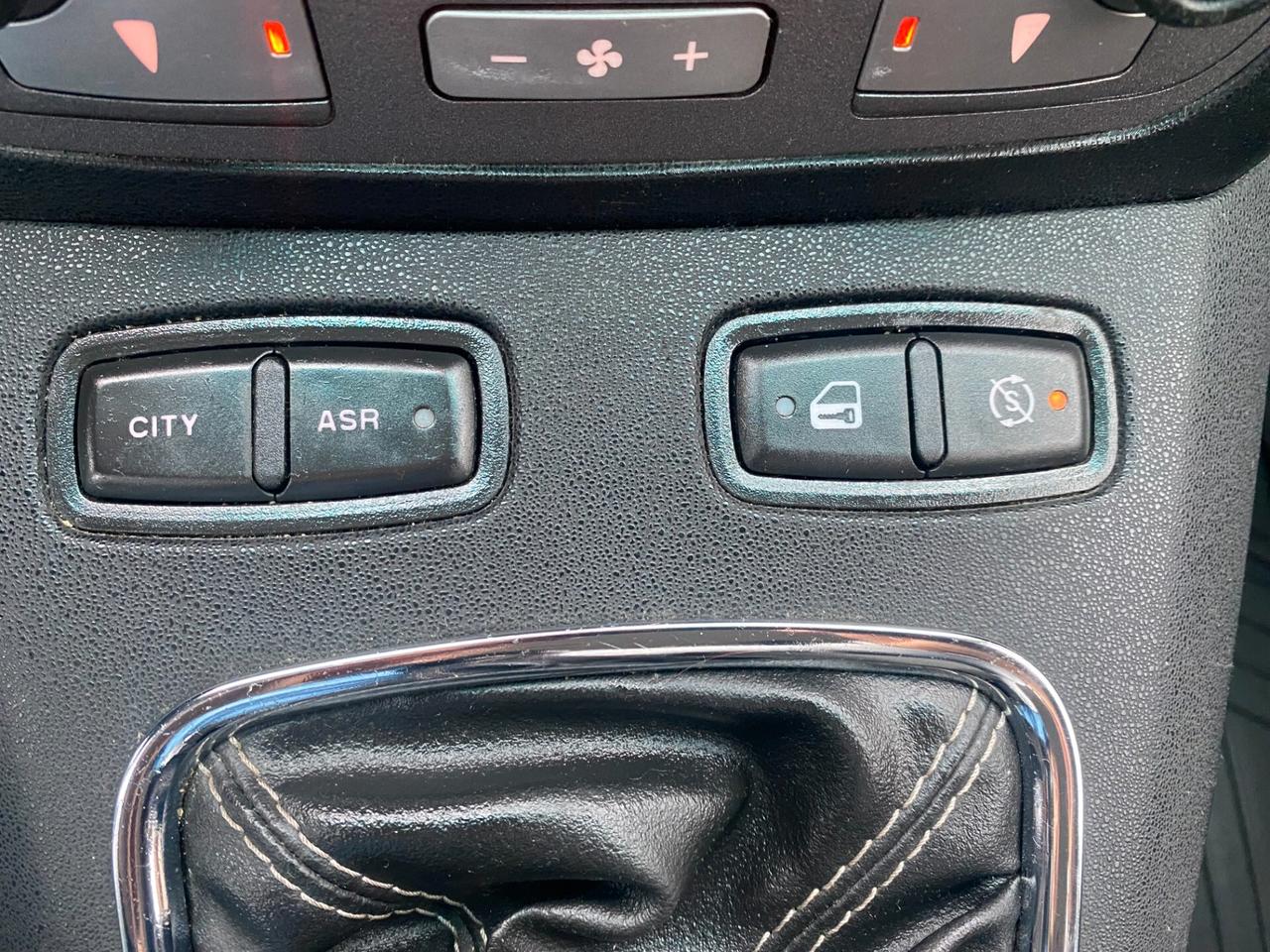 LANCIA Musa 1.3 Mjt PLATINUM Sensori Post/Clima Autom/Cerchi