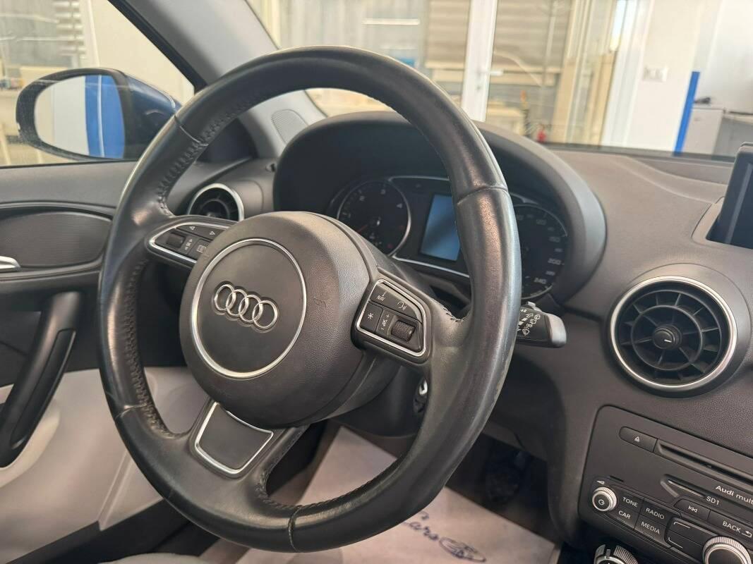 Audi A1 1.6 tdi Ambition 105cv