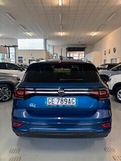 Volkswagen T-Cross DSG R-Line 1.0 TSI 110cv