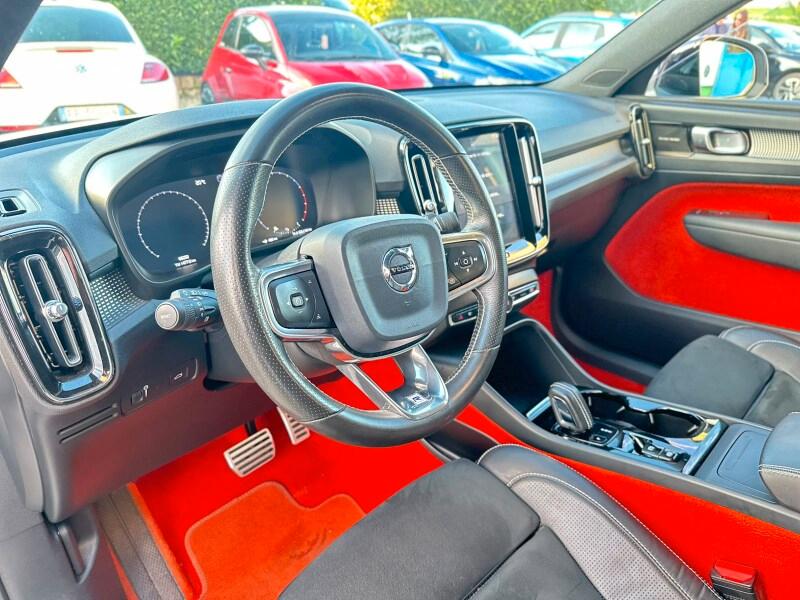 VOLVO XC40 (2017-->) XC40 T3 Geartronic R-design