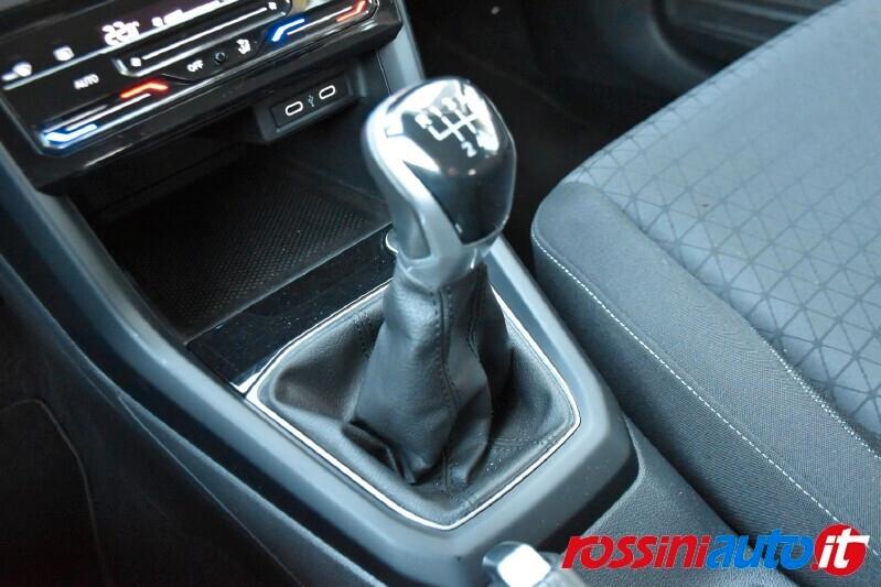 VOLKSWAGEN T-CROSS 1.0 TSI 95 CV SPORT R-LINE + TECH PACK REARVIEW