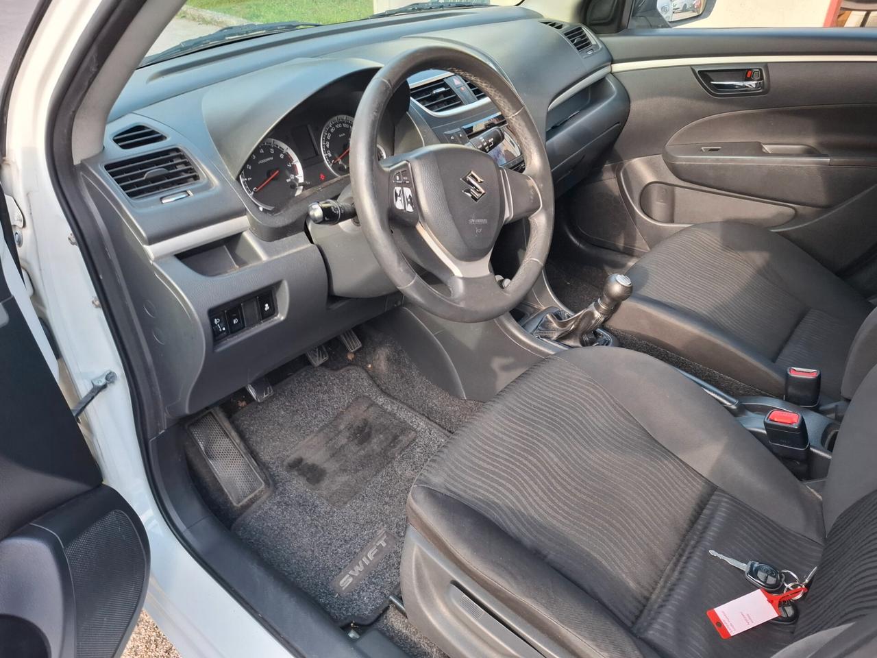 Suzuki Swift 1.2 VVT 5 porte GPL