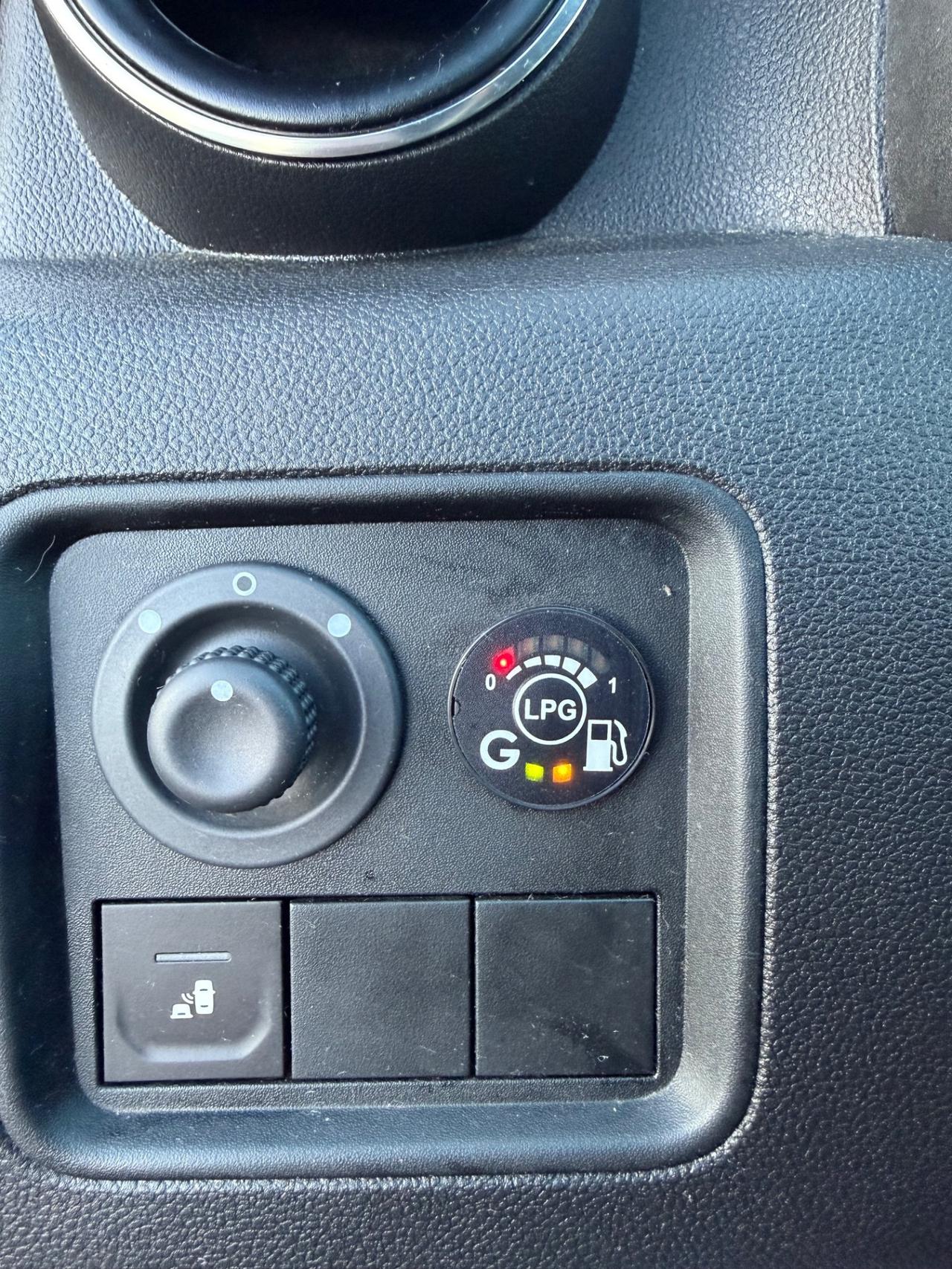 Dacia Duster 1.6 SCe GPL 4x2 Prestige