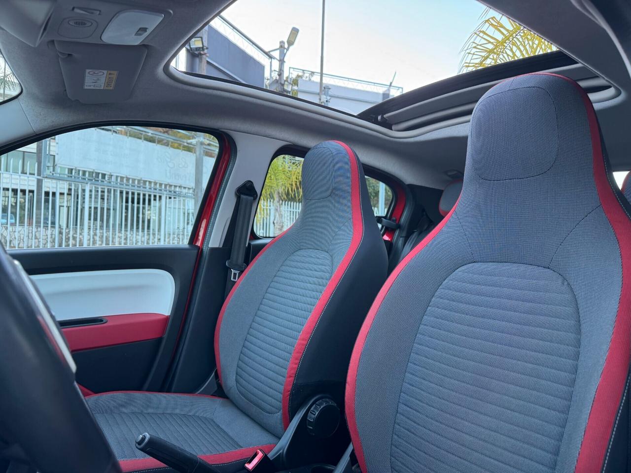 Renault Twingo SCe Stop&Start 1.0 70CV Cabrio